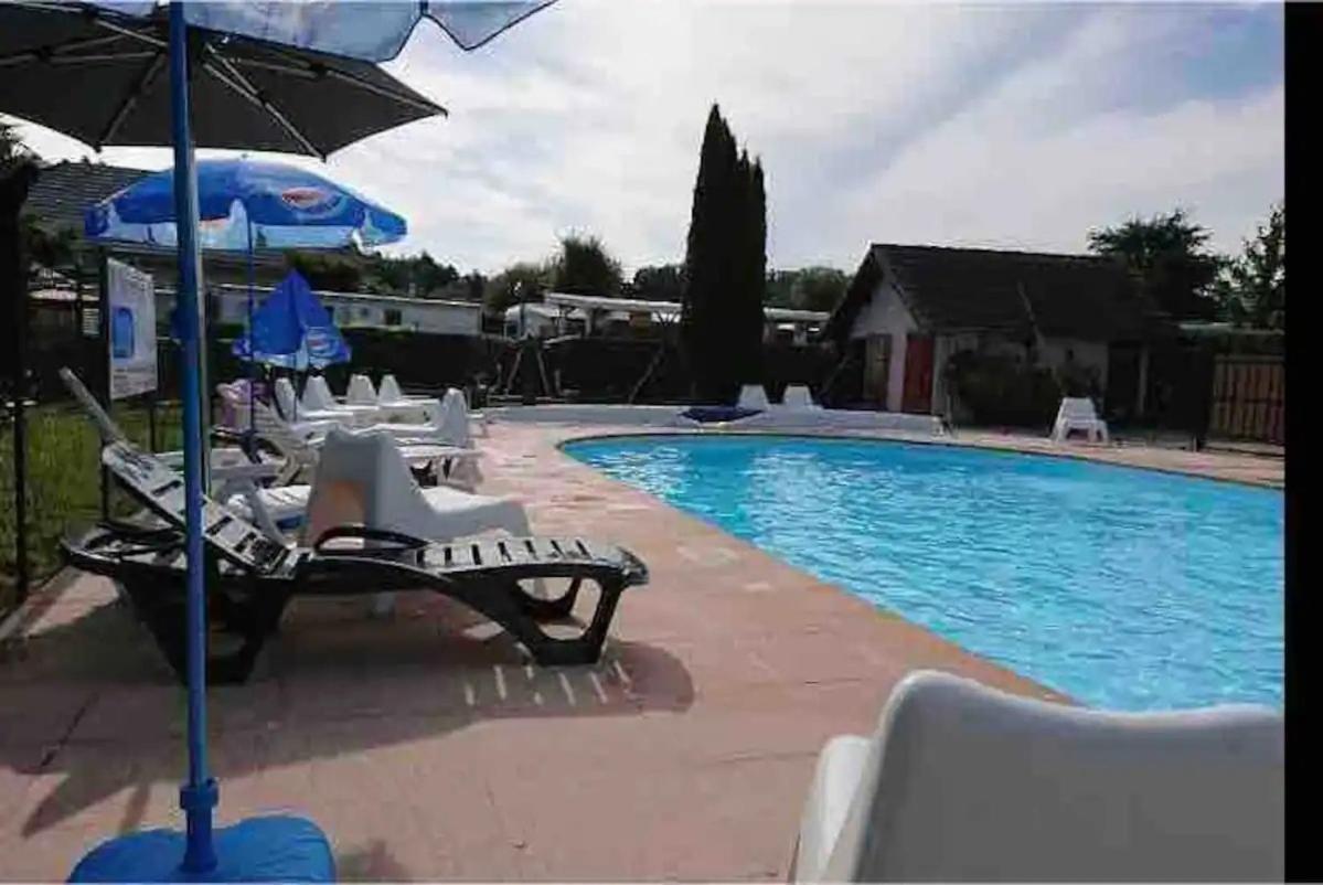 L'Azure Hotel Novalaise Bagian luar foto